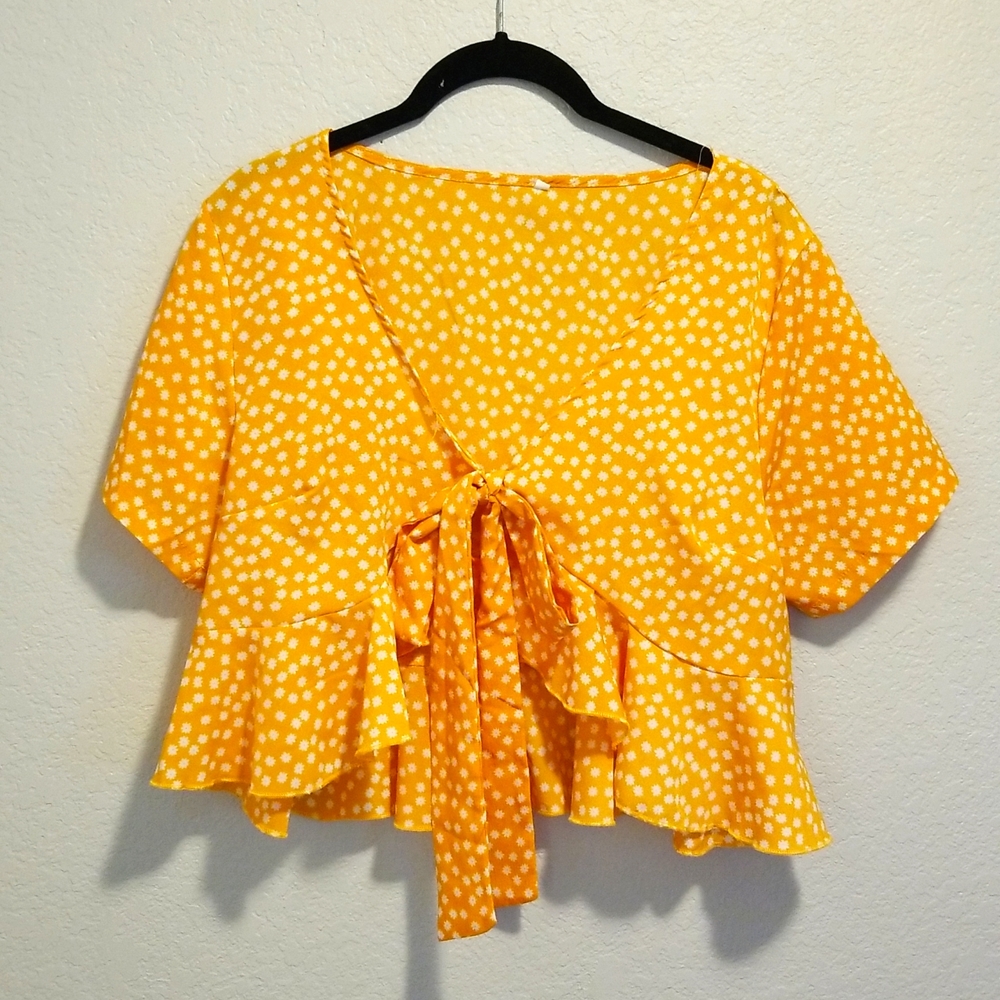 Ditsy floral tie crop top